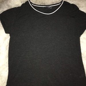 Brandy Melville t shirt